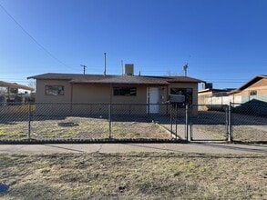 Building Photo - 5016 Wilmoth Ct