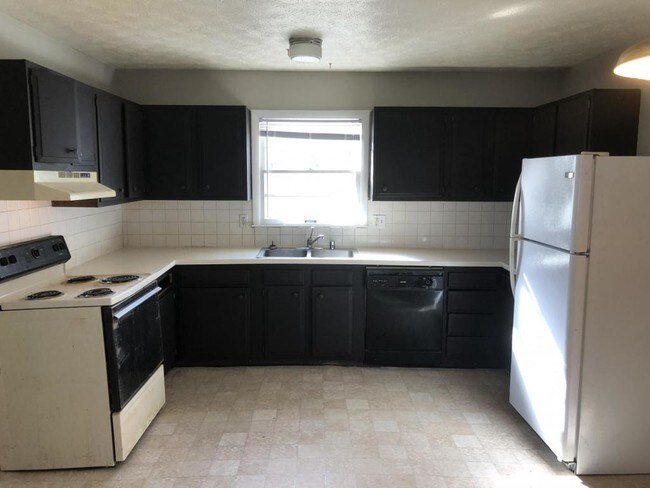 Foto del edificio - 1190 Merewood Dr