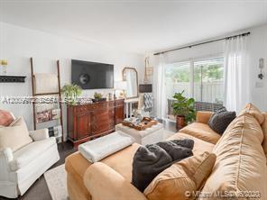 Foto del edificio - 4590 SW 68th Ct Cir