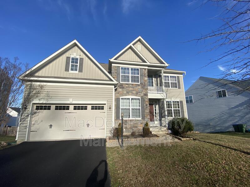 7 Hobart Ln, Fredericksburg, VA 22405 House Rental in Fredericksburg