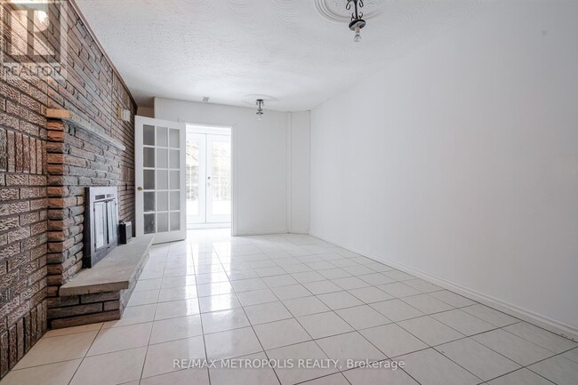 Building Photo - 50 Applemore Rd