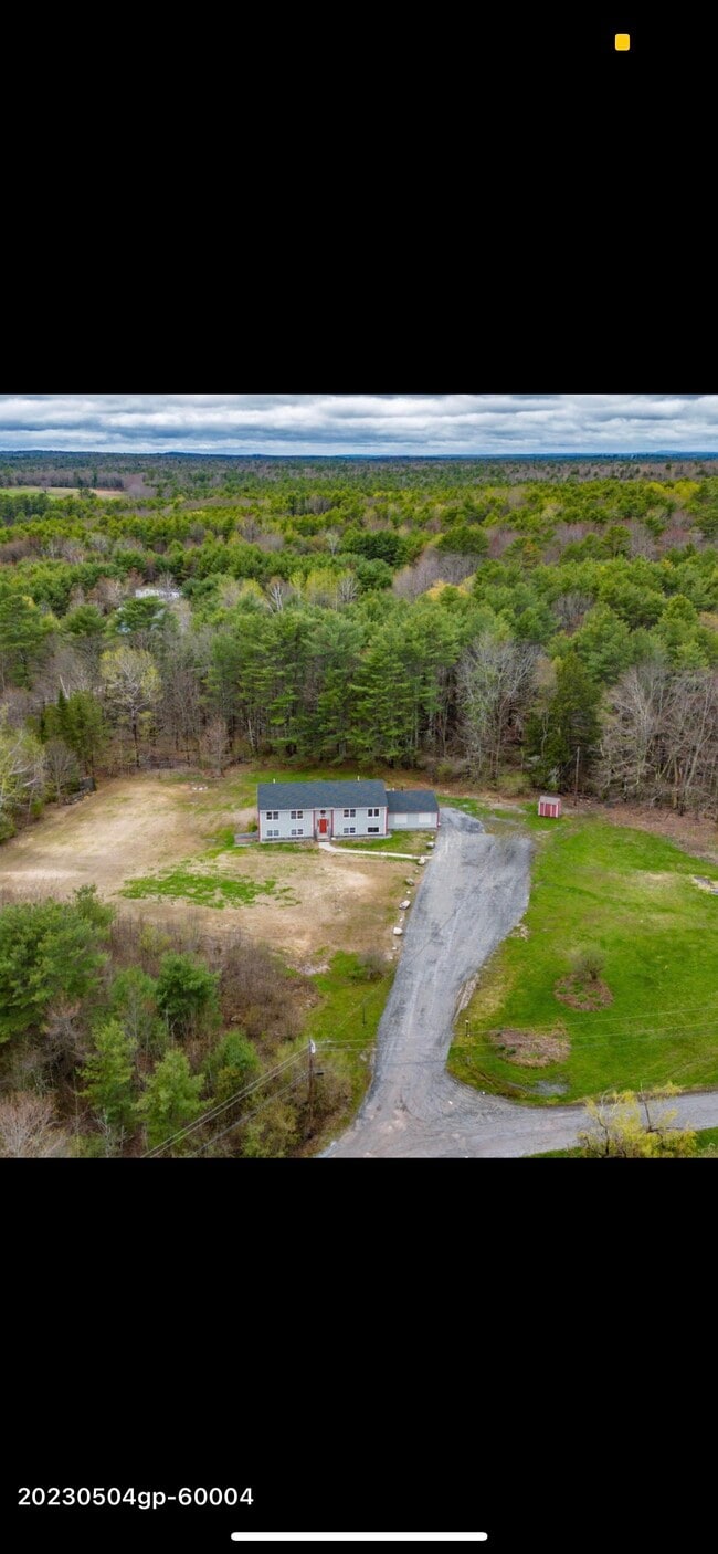 Building Photo - 18 Chestnut Dr