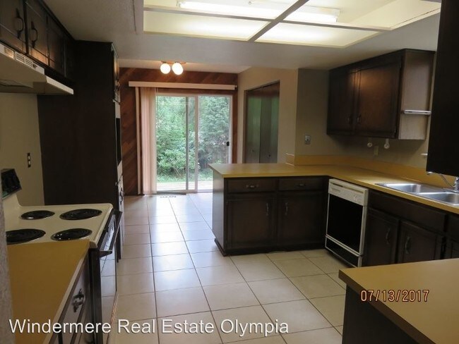 Foto del edificio - 6617 Sierra Ct SE