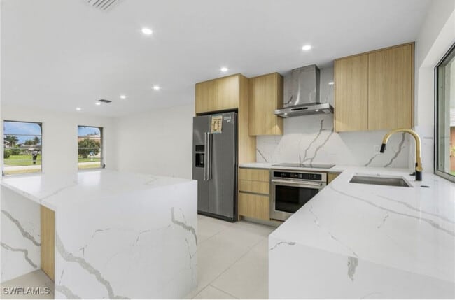 Foto del edificio - 2031 SE 25th Ln