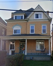 Building Photo - 5540 Avondale Pl