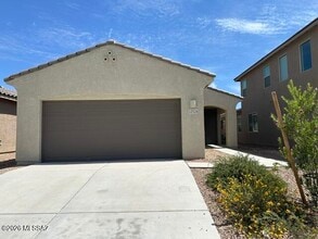 Building Photo - 12528 E Caden Dr