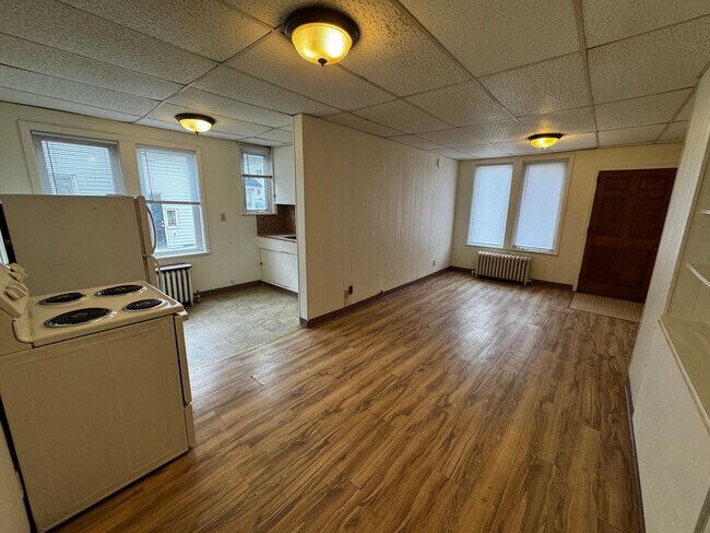 Foto del edificio - 113-115 N 22nd Ave W