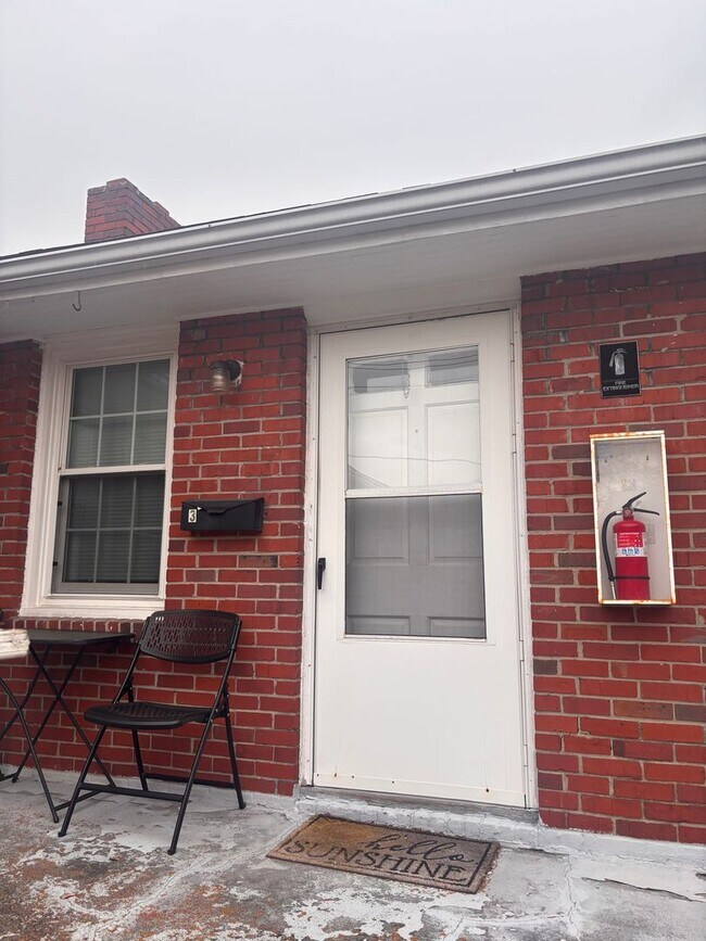 Building Photo - Cute One Bedroom Apartment in Norfolk, Bayview Beach