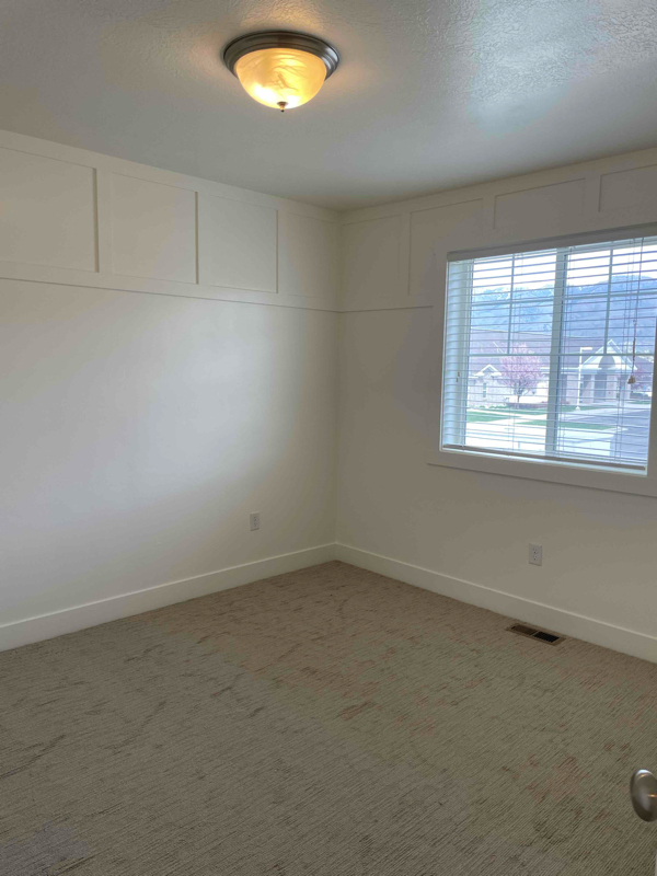 Foto del edificio - 1547 N 400 W