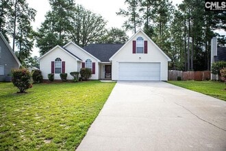 33 Oak Lake Ct