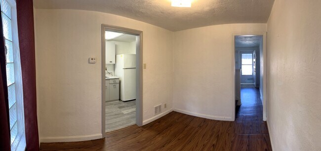 Foto del edificio - 2 Bedroom Stanton Heights Townhouse