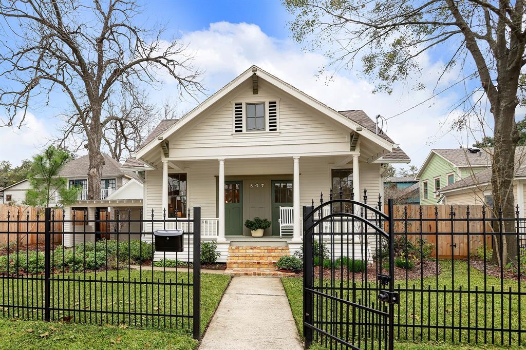 Foto principal - 807 Woodland St