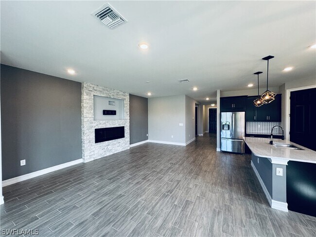 Foto del edificio - 4166 Bloomfield St