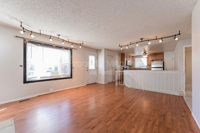 Foto del edificio - 19727 E Princeton Pl