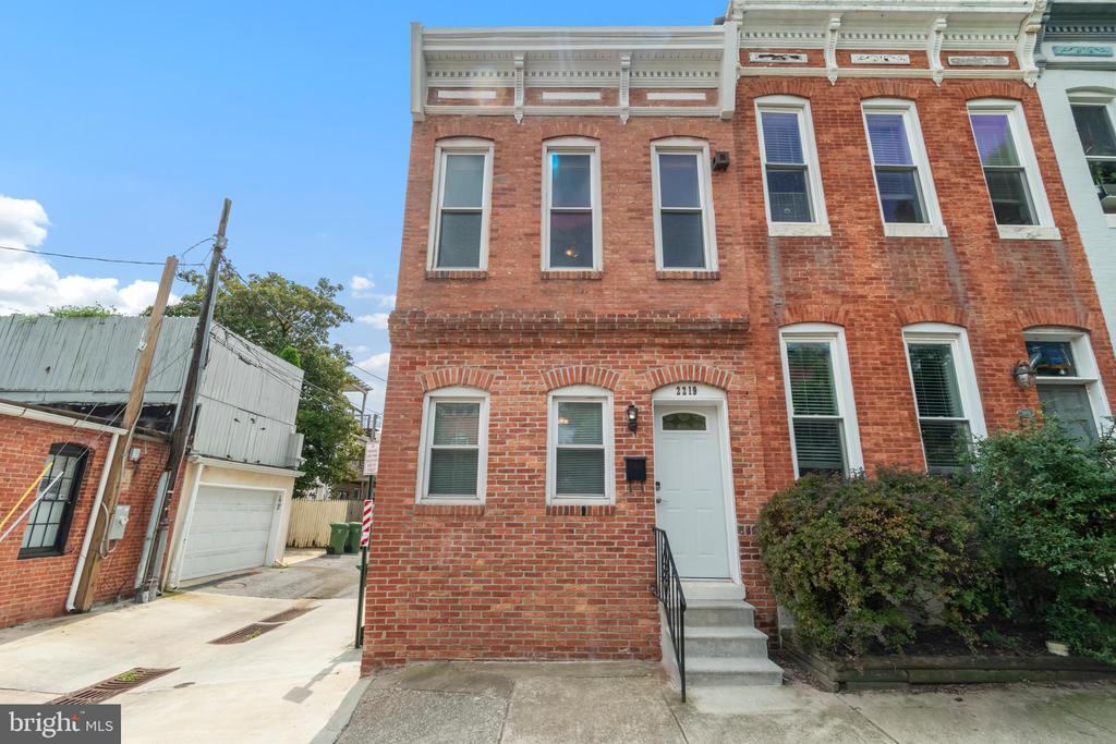 Foto principal - 2219 E Fairmount Ave