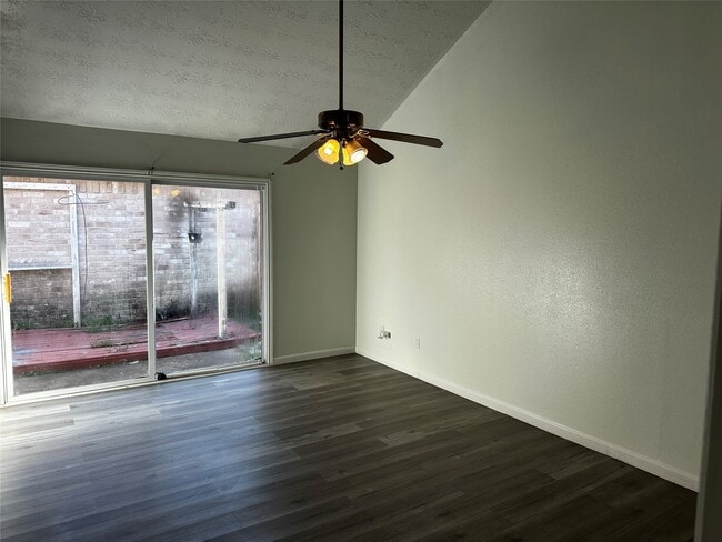 Building Photo - 12435 Truesdell Dr