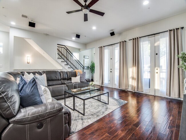 Foto del edificio - 1509 Holly St