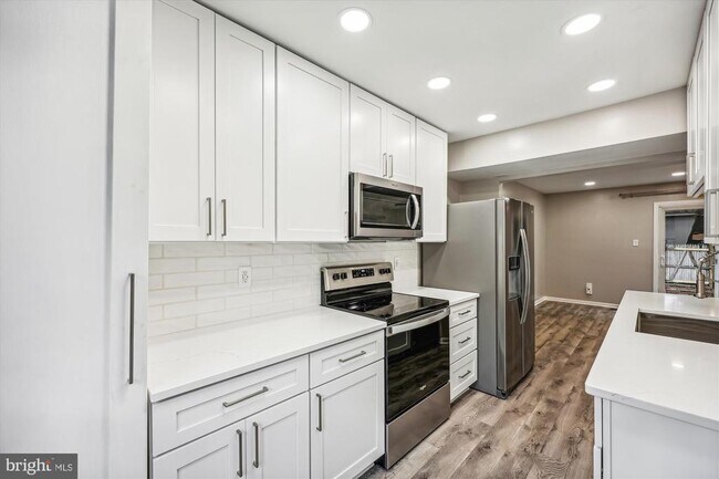 Foto del edificio - 14667 Keeneland Cir