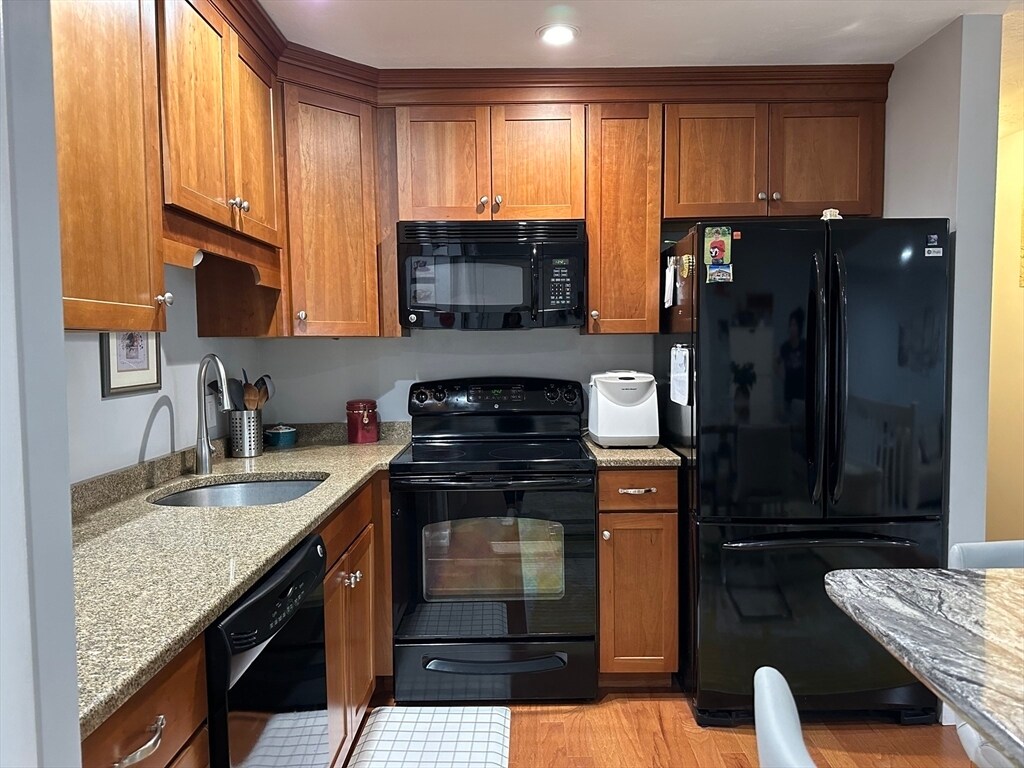 30 Chapman St Unit 206, Weymouth, MA 02189 Condo for Rent in Weymouth