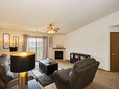 Foto del edificio - 627 Kimberlite St