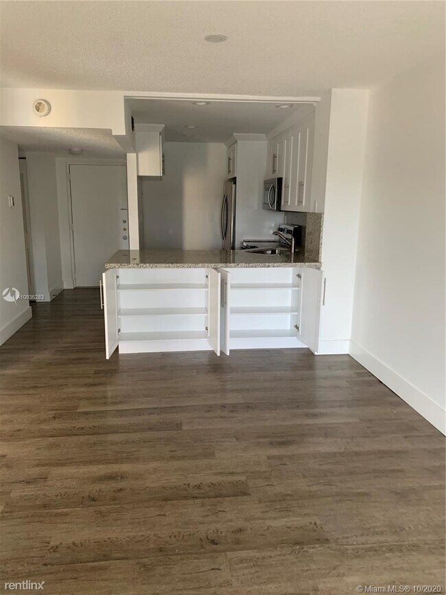 Foto del edificio - 1 br, 1 bath Condo - Camino Court Condo 106