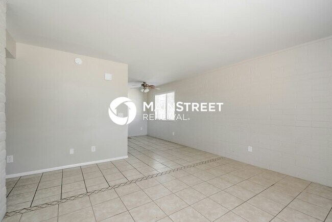 Foto del edificio - 2252 S Mountain Ave