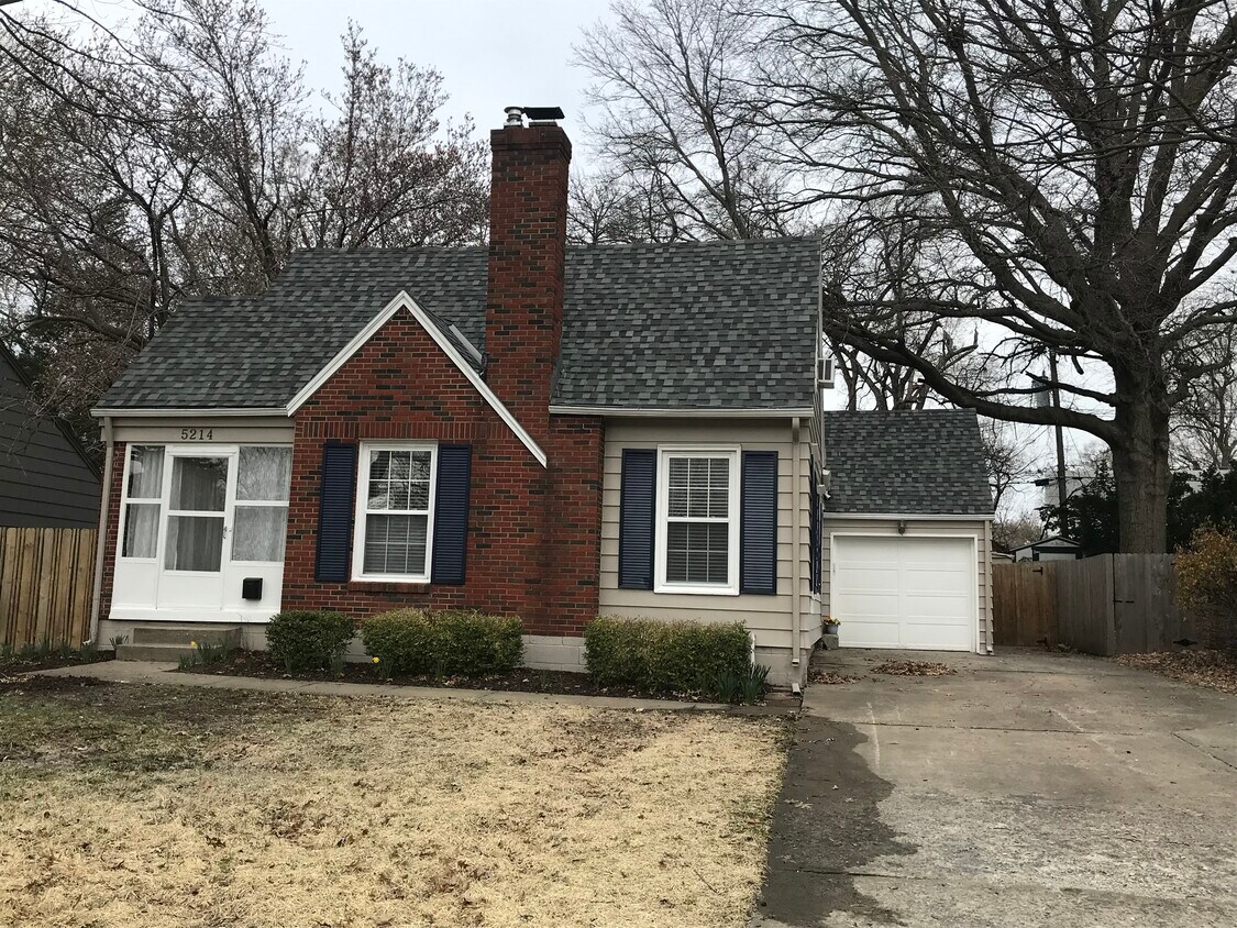 5214 Cedar St, Roeland Park, KS 66205 House Rental in Roeland Park