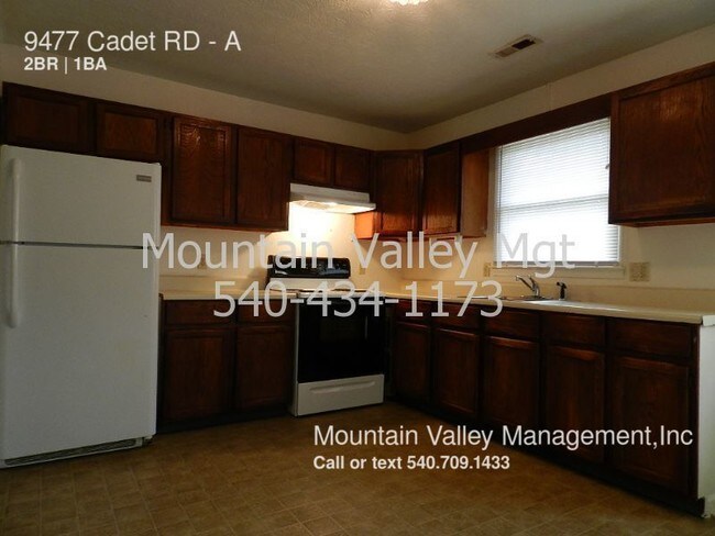 Foto del edificio - 9477 Cadet Rd