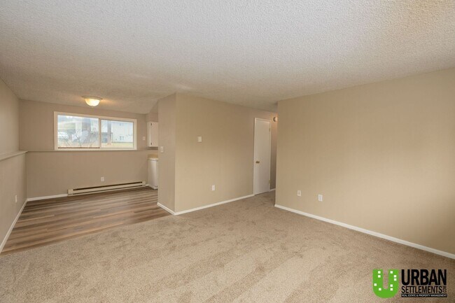 Building Photo - Everything is NEW at this 2 bedroom 1 bath...