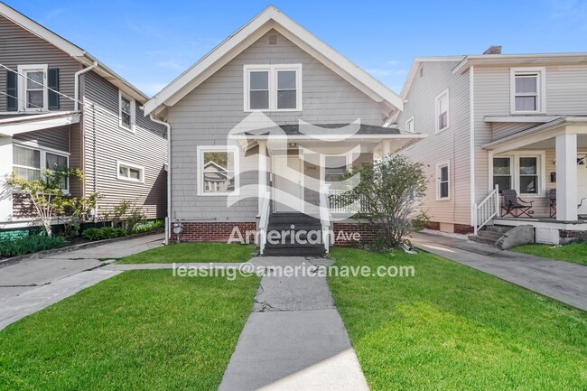 Building Photo - 3908 Leybourn Ave