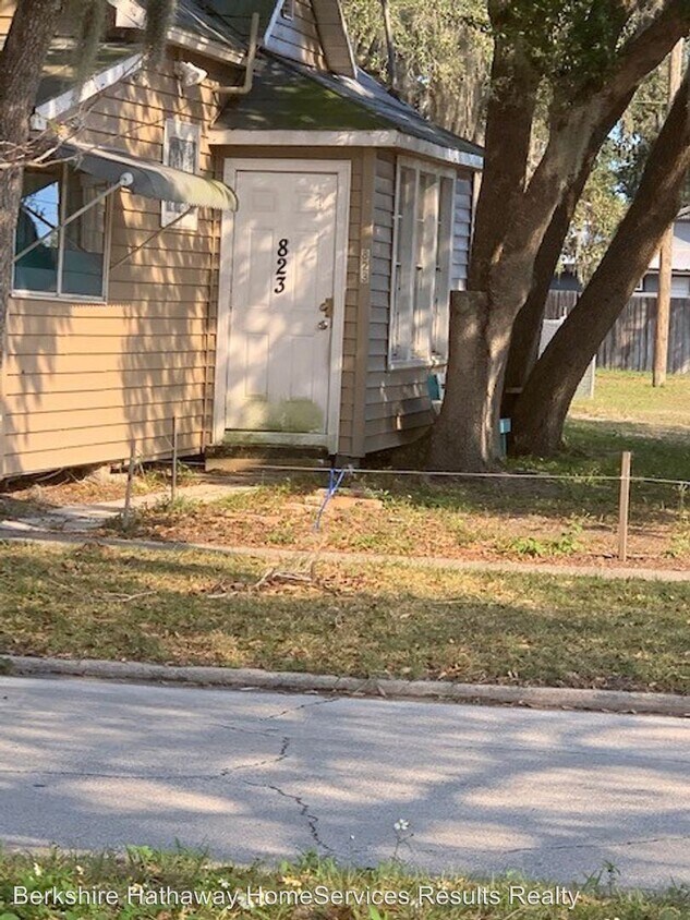 Primary Photo - 2 br, 1 bath House - 823 Florida Ave