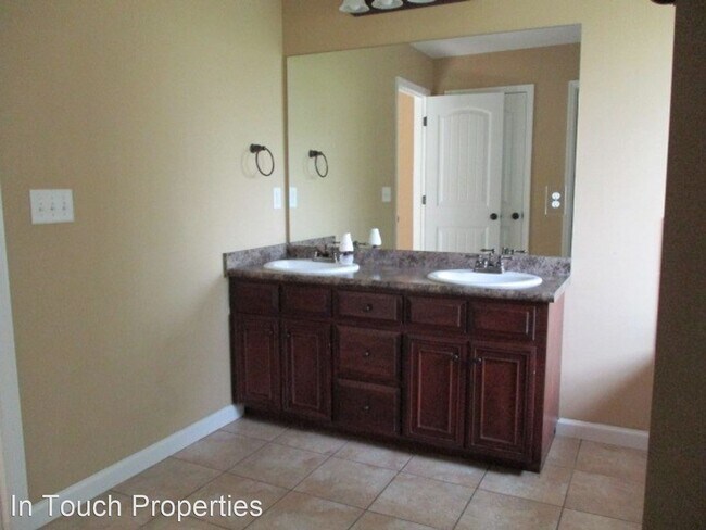Building Photo - 3 br, 2 bath House - 47 Ridge Rd