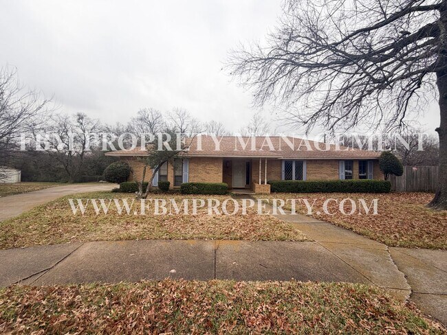 Building Photo - 1103 Scarlet Oaks Cir