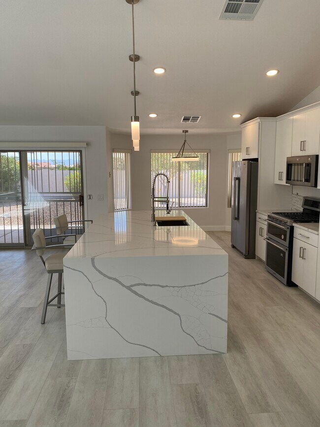 Building Photo - 23614 S Desert Moon Ct