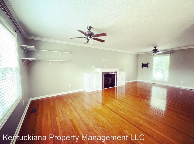 Foto del edificio - 3 br, 2.5 bath House - 9525 Poplar Hill Drive