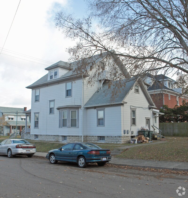 Building Photo - 1220 Huffman Ave