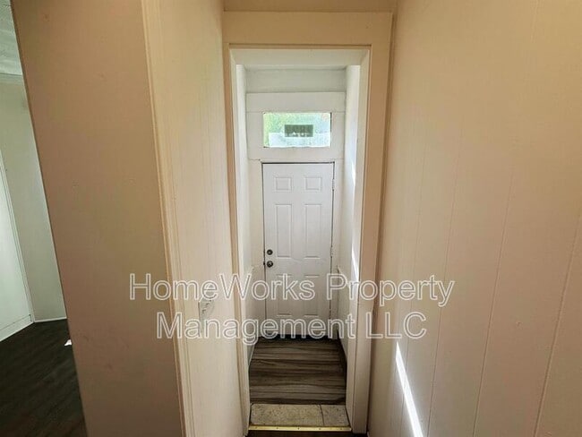 Photo - 2827 Woodbrook Ave House