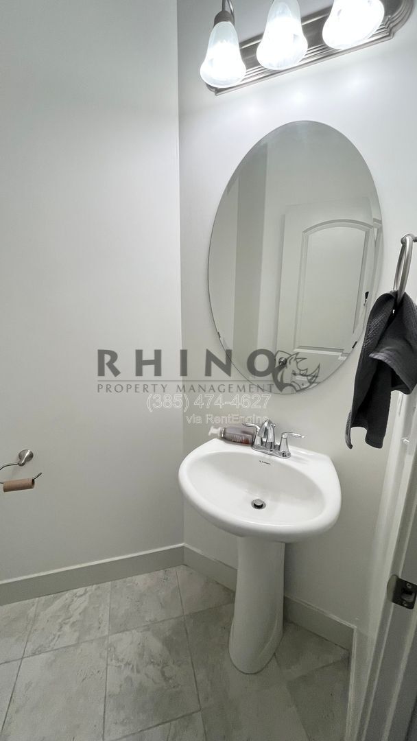 Foto del edificio - 1550 N 3740 W