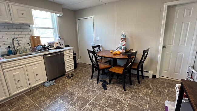 Foto del edificio - 158 Holland St