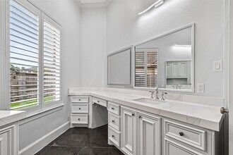 Building Photo - 20637 Eaglewood Trace Dr