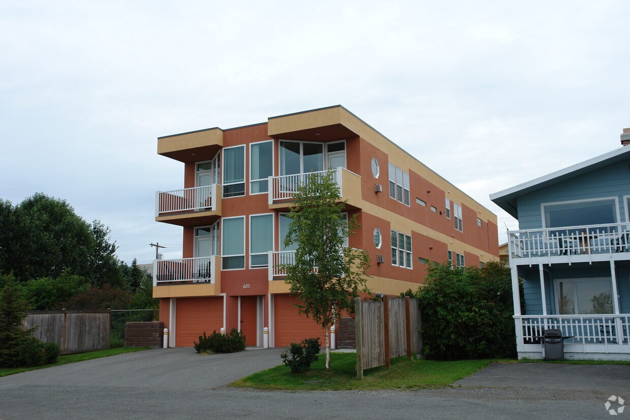 611 O Pl, Anchorage, AK 99501 Apartments in Anchorage, AK