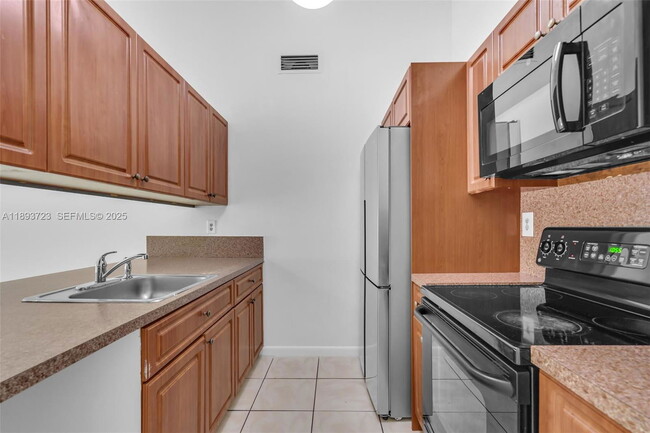 Building Photo - 6713 NW 188th Terrace