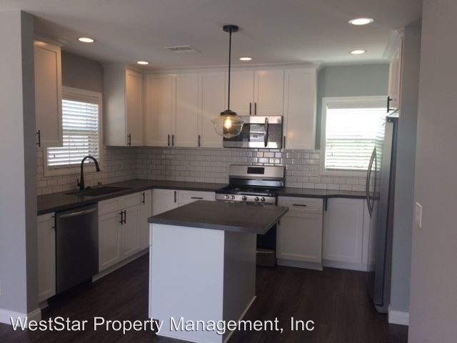 Foto principal - 3950 Tilden Ave