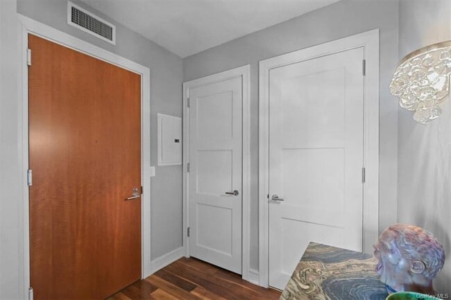 Foto del edificio - 1 Renaissance Square