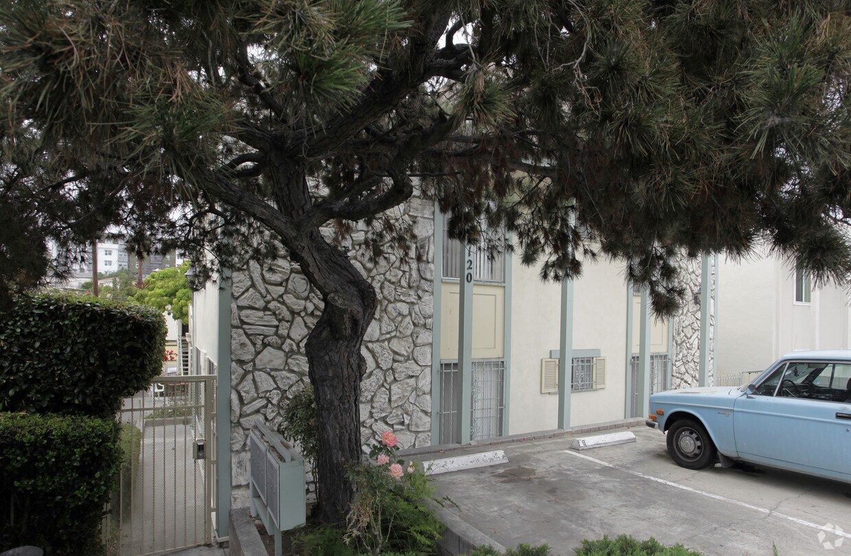 Foto del edificio - 4120 Alabama St