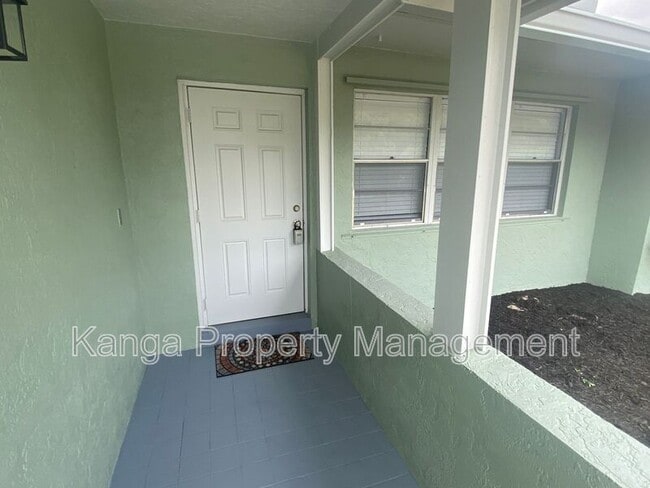 Building Photo - 1317 Willow Rd
