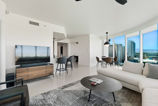 Foto del edificio - Turnberry Towers East 1507