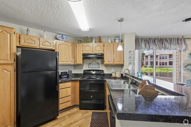 Sail - 2BR, 2BA - 884SF - Kitchen - Sun Chase Apartment Homes