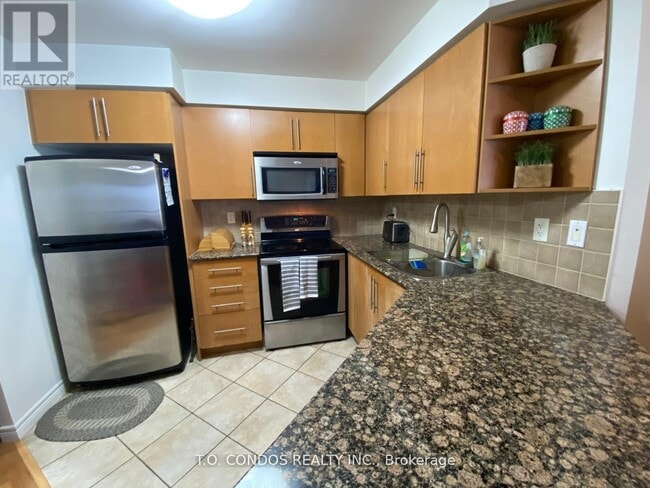 Building Photo - 310 Burnhamthorpe Rd W