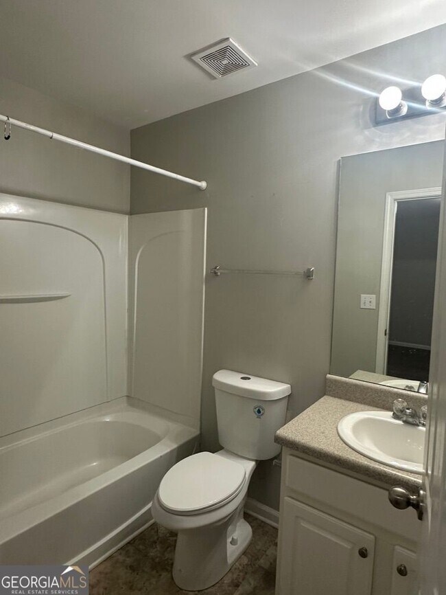 Foto del edificio - 6898 Slate Stone Way SE